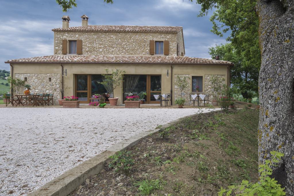 Agriturismo Ca' Maggio Sasso Feltrio Eksteriør bilde