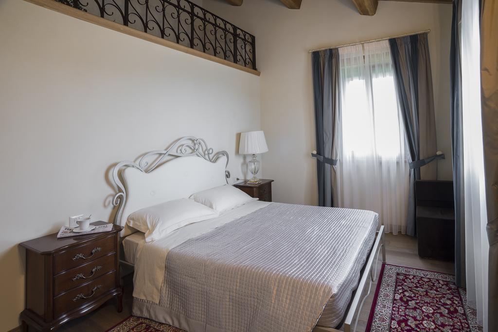Agriturismo Ca' Maggio Sasso Feltrio Eksteriør bilde